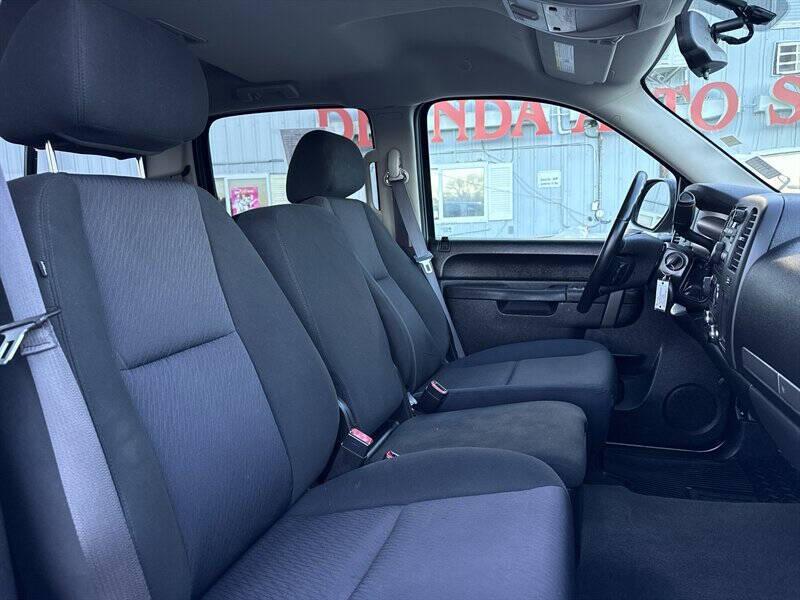 used 2013 Chevrolet Silverado 1500 car, priced at $18,995