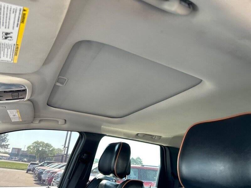 used 2011 Jeep Grand Cherokee car, priced at $10,995