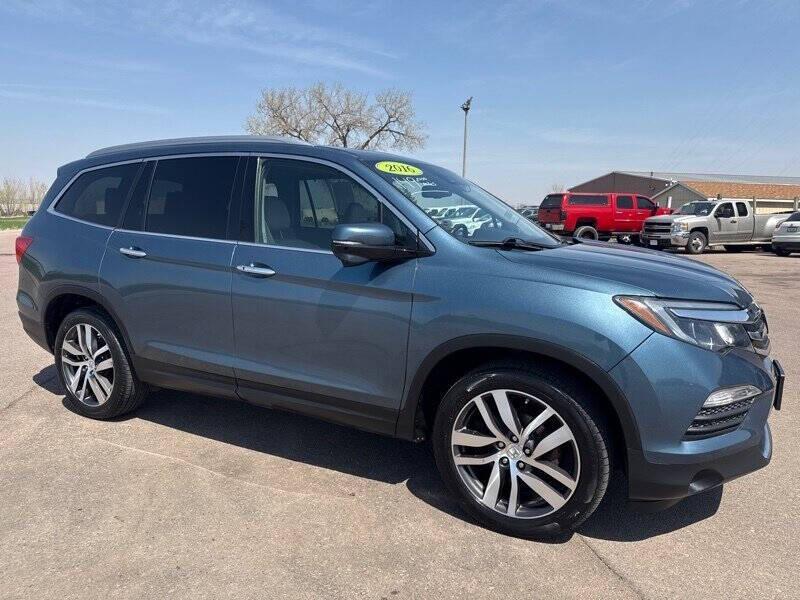 used 2016 Honda Pilot car, priced at $15,995