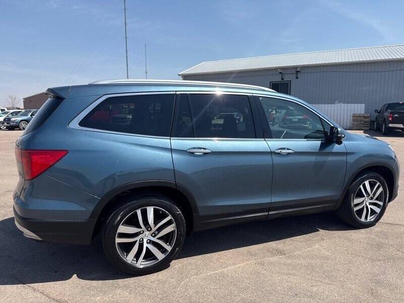 used 2016 Honda Pilot car, priced at $15,995