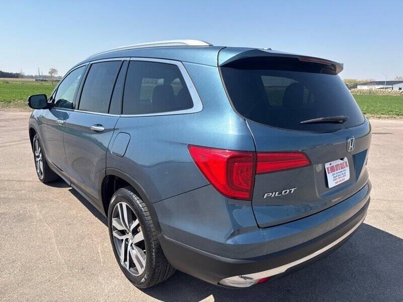used 2016 Honda Pilot car, priced at $15,995