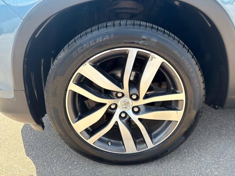 used 2016 Honda Pilot car, priced at $15,995