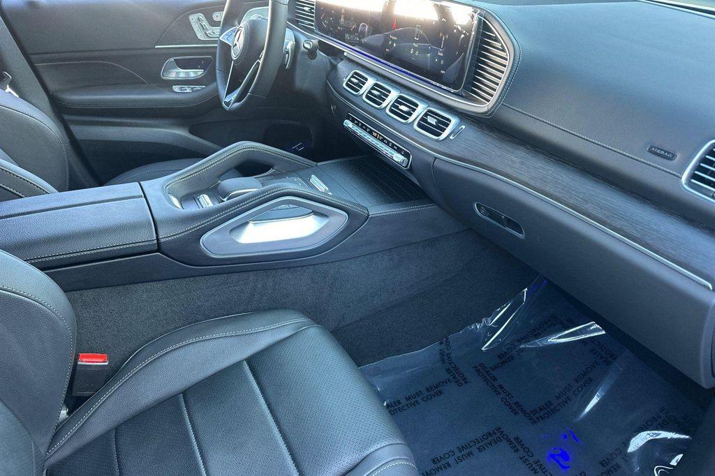 new 2026 Mercedes-Benz GLE 450 car, priced at $85,725