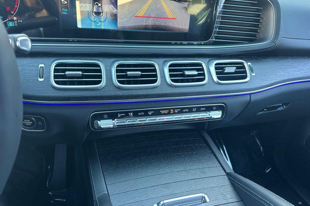 new 2026 Mercedes-Benz GLE 450 car, priced at $85,725