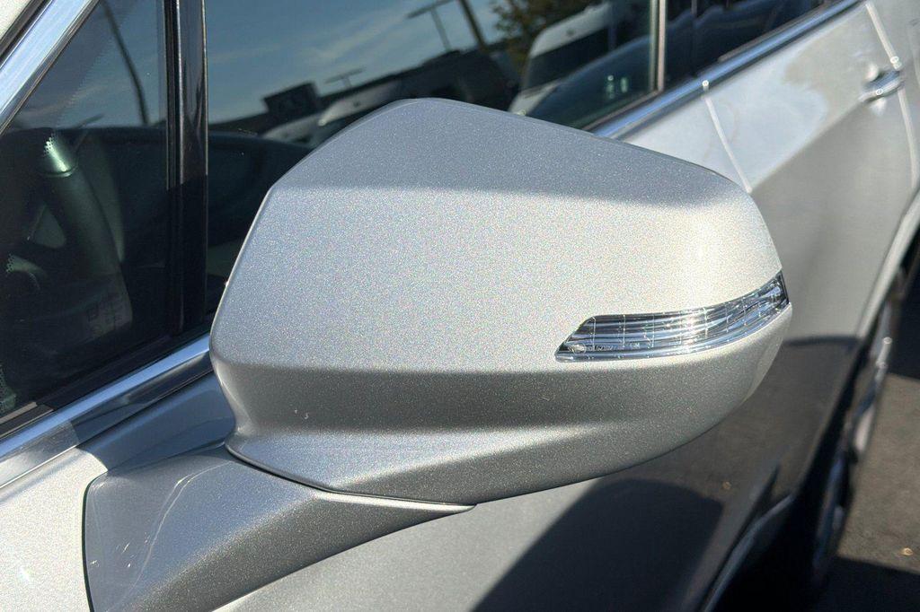 used 2020 Cadillac XT6 car, priced at $29,854