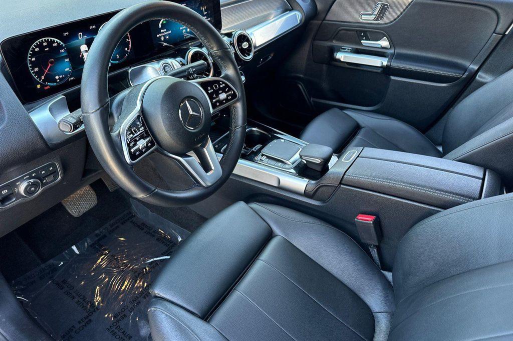 used 2022 Mercedes-Benz GLB 250 car, priced at $28,984