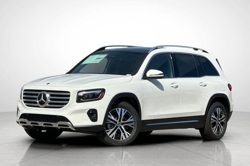 new 2026 Mercedes-Benz GLB 250 car, priced at $46,685