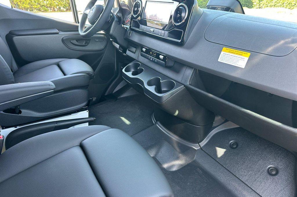 new 2026 Mercedes-Benz Sprinter 2500 car, priced at $60,622
