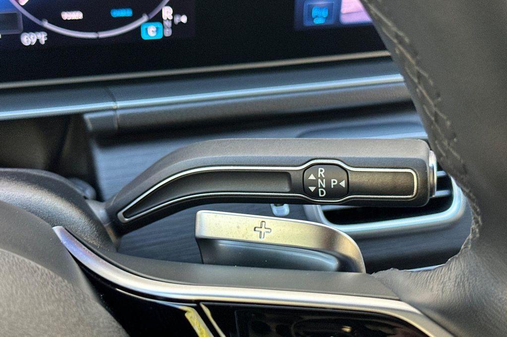 used 2024 Mercedes-Benz GLE 350 car, priced at $53,983