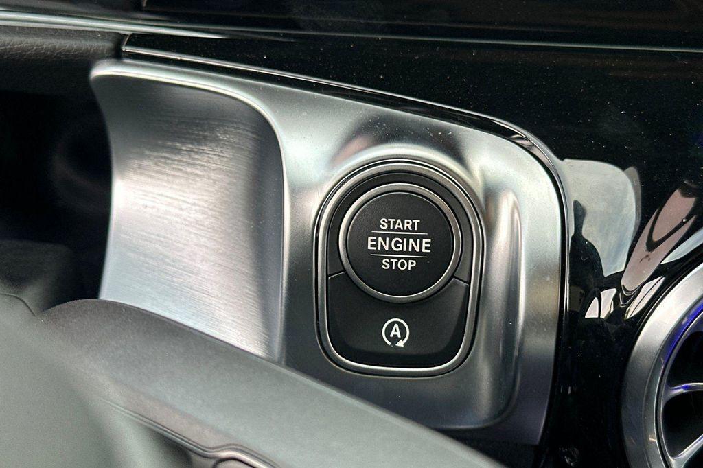 new 2026 Mercedes-Benz GLB 250 car, priced at $50,665