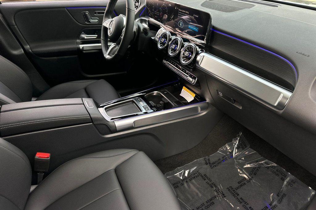 new 2026 Mercedes-Benz GLB 250 car, priced at $50,665