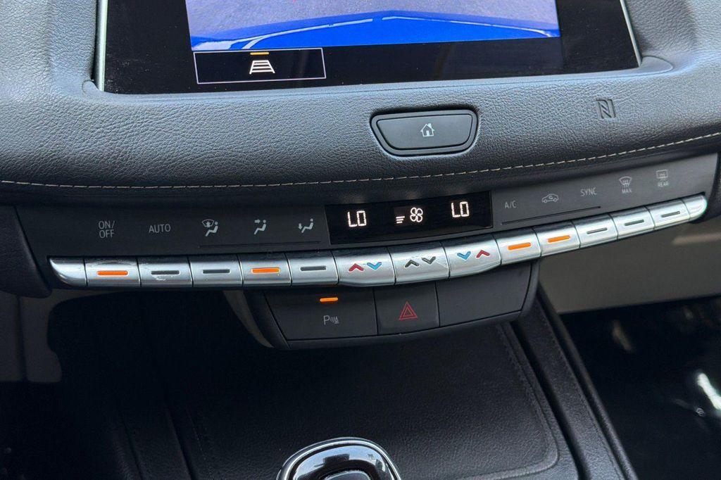 used 2021 Cadillac XT4 car, priced at $21,998