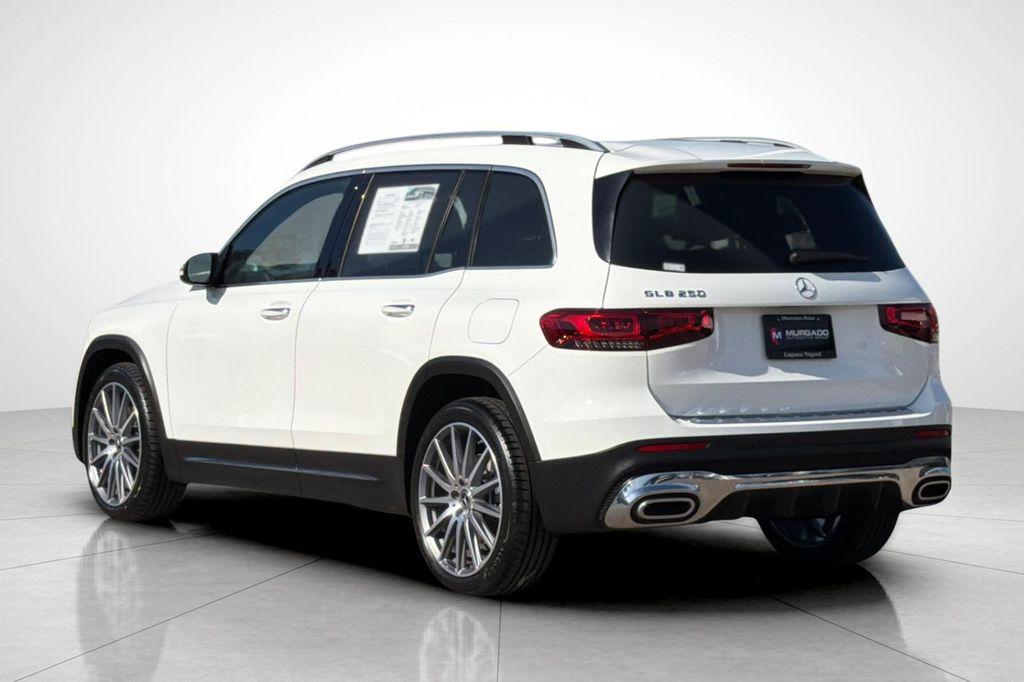 used 2022 Mercedes-Benz GLB 250 car, priced at $27,872