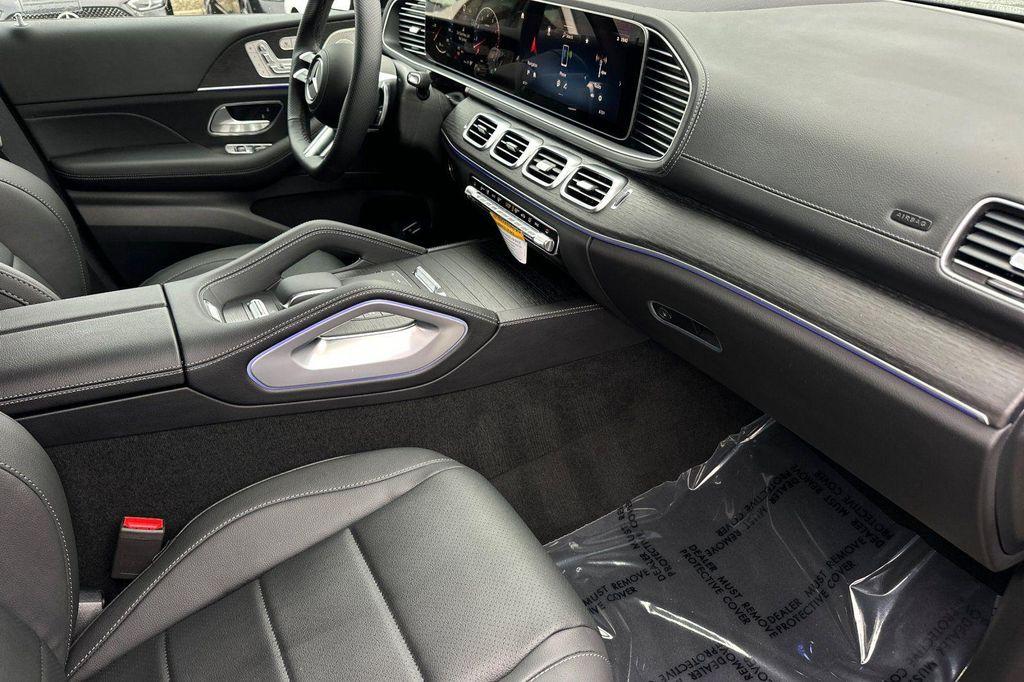 new 2026 Mercedes-Benz GLS 450 car, priced at $101,730