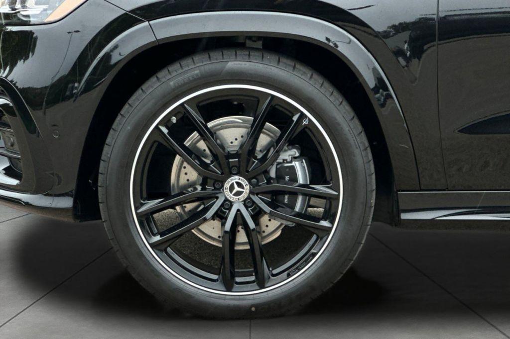 new 2026 Mercedes-Benz GLS 450 car, priced at $101,730
