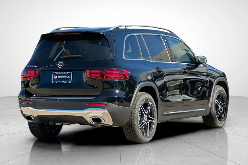 new 2026 Mercedes-Benz GLB 250 car, priced at $48,130