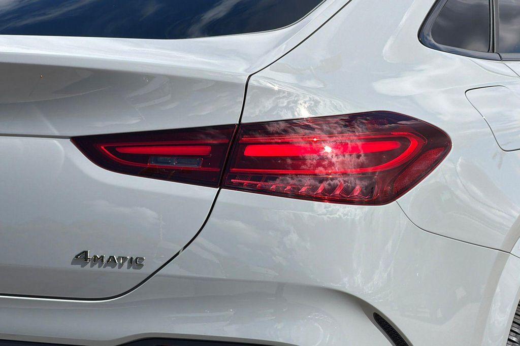 new 2026 Mercedes-Benz GLE 450 car, priced at $85,982