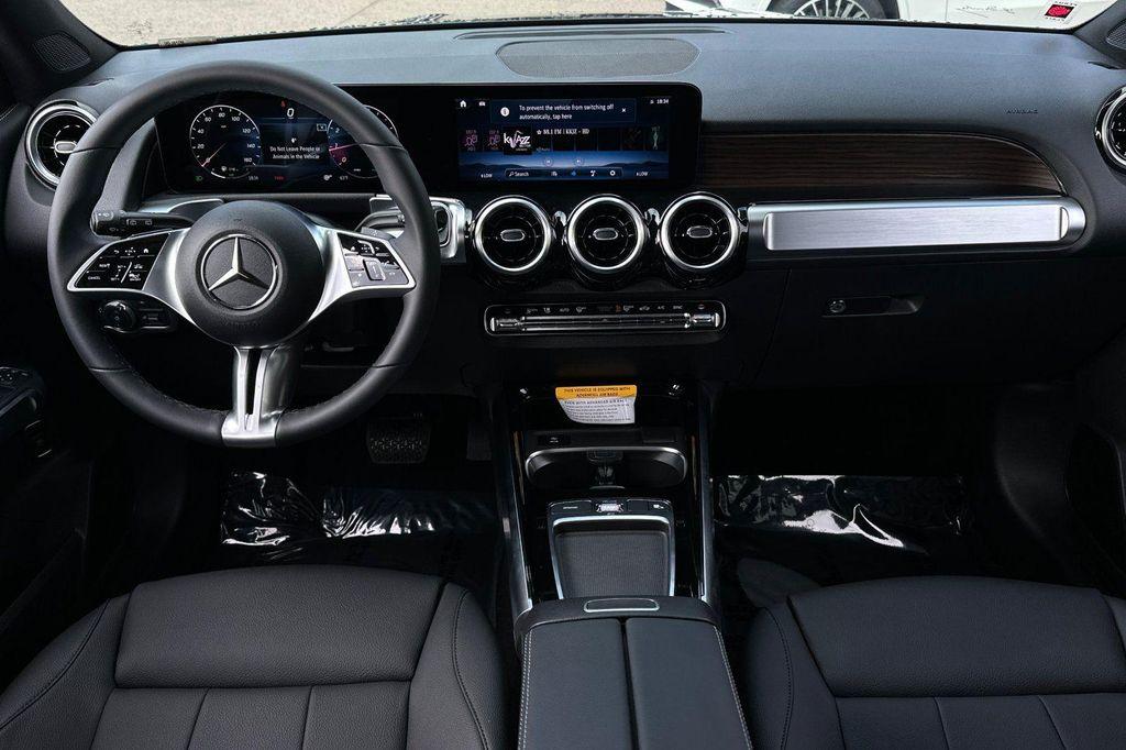 new 2026 Mercedes-Benz GLB 250 car, priced at $48,280