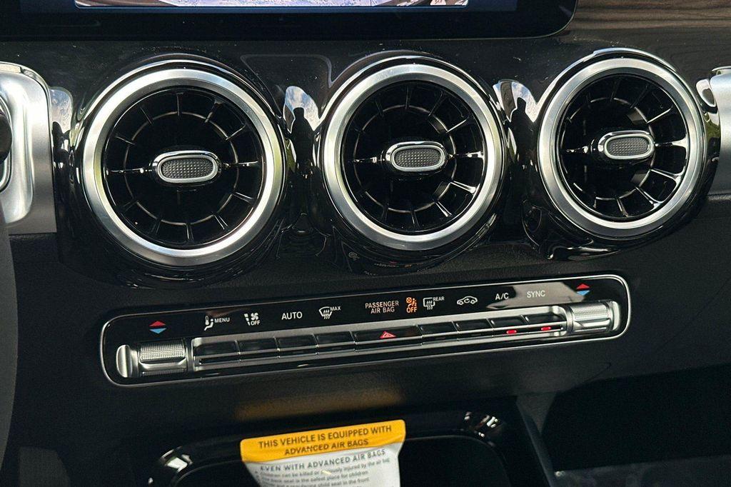 new 2026 Mercedes-Benz GLB 250 car, priced at $48,280