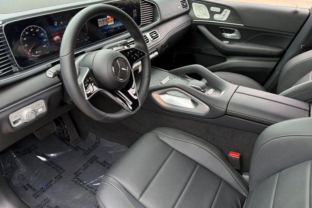 new 2026 Mercedes-Benz GLS 450 car, priced at $95,617