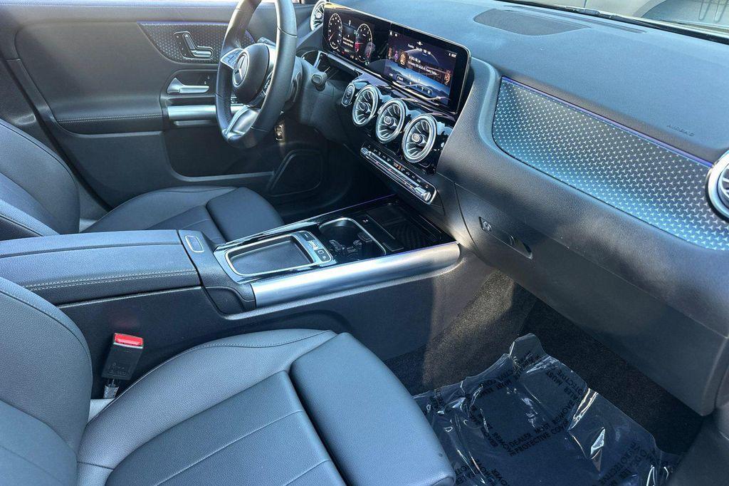 used 2025 Mercedes-Benz GLA 250 car, priced at $44,345