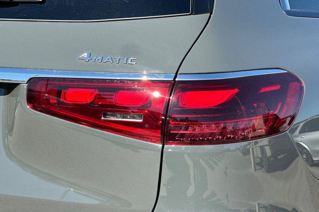 new 2026 Mercedes-Benz GLS 450 car, priced at $96,500