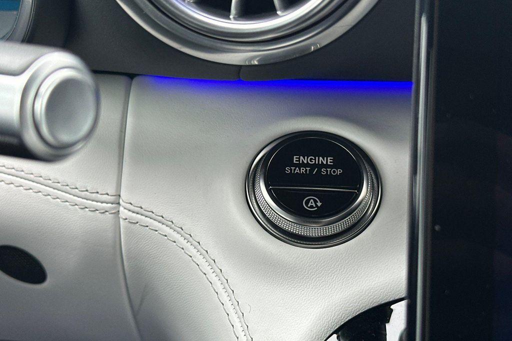 new 2026 Mercedes-Benz AMG SL 43 car, priced at $125,150