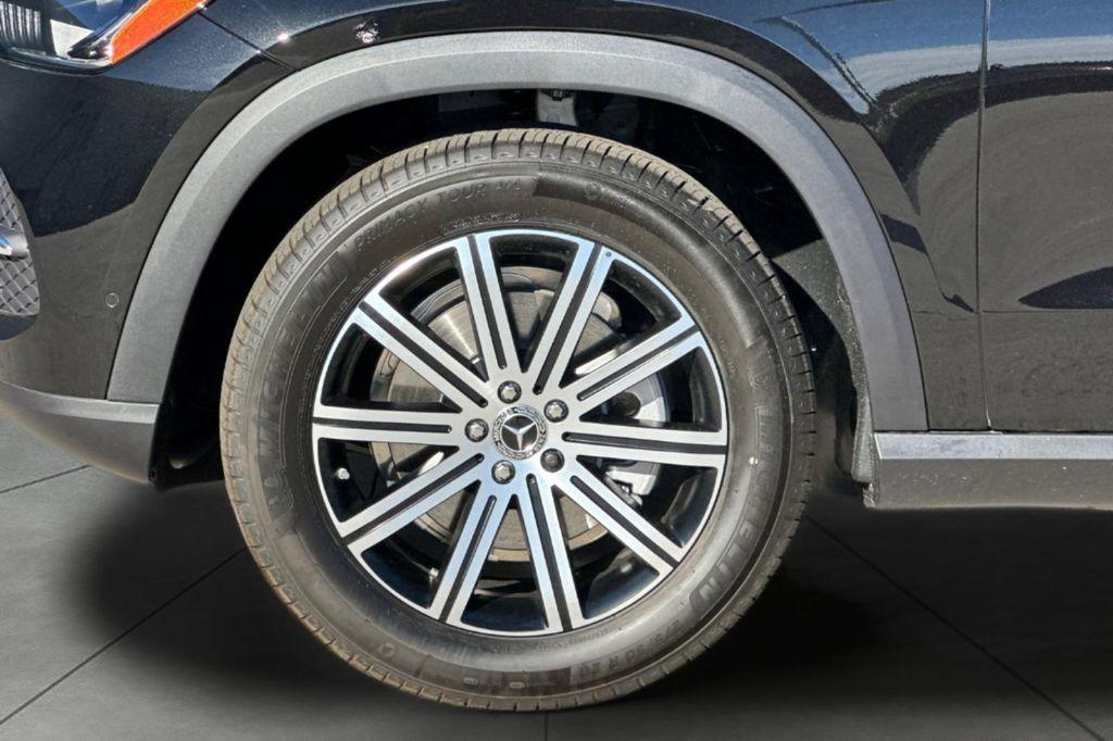 new 2026 Mercedes-Benz GLE 350 car, priced at $72,850