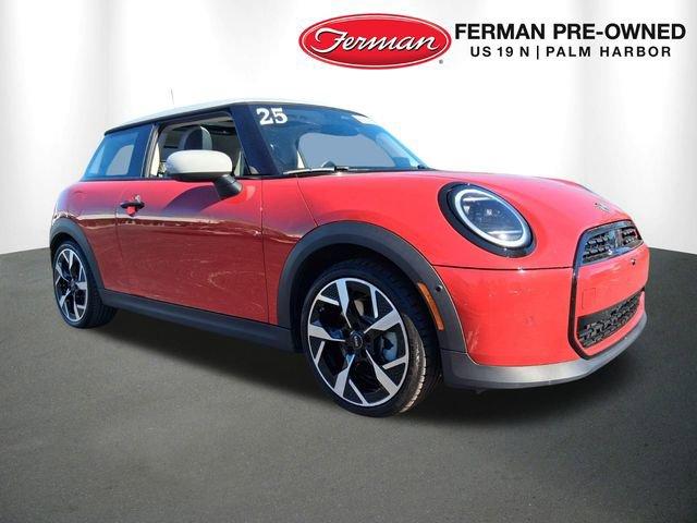 used 2025 MINI Hardtop car, priced at $29,021