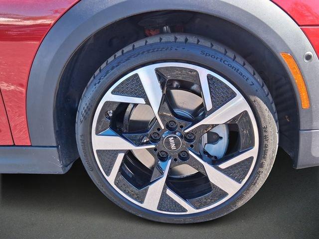 used 2025 MINI Hardtop car, priced at $29,021