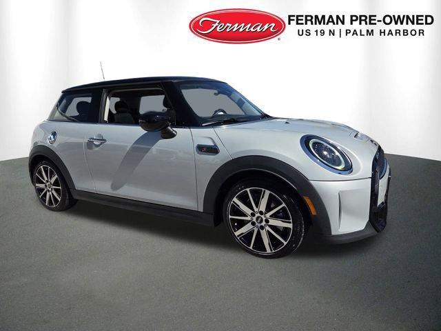 used 2022 MINI Hardtop car, priced at $21,357
