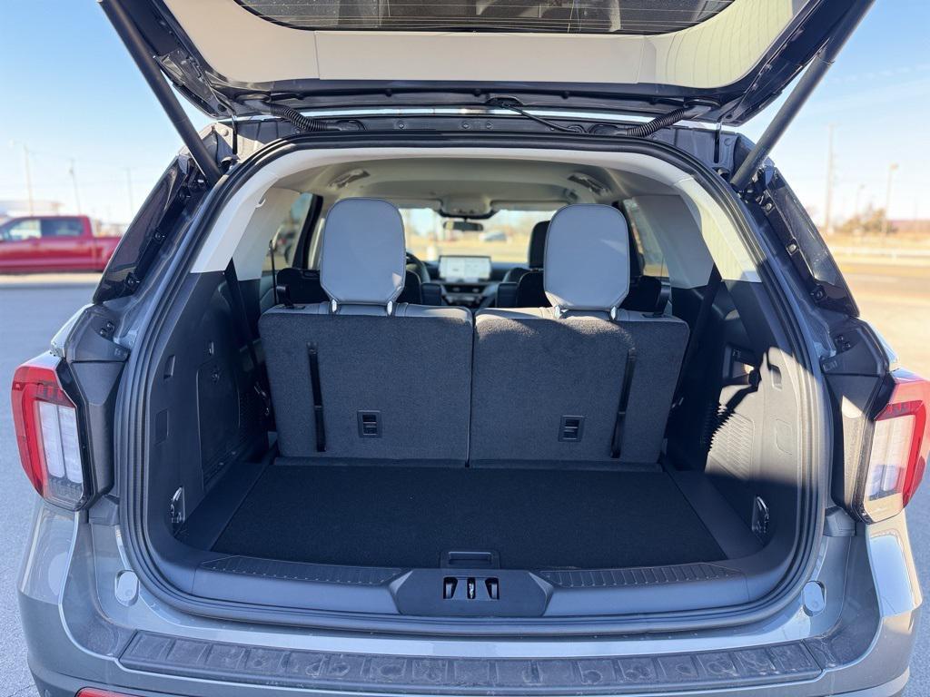 new 2026 Ford Explorer car, priced at $45,825