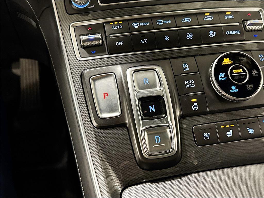 used 2022 Hyundai Santa Fe car, priced at $25,900