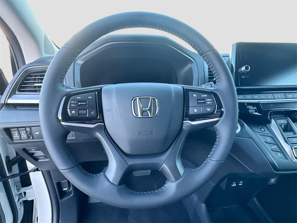 new 2026 Honda Odyssey car, priced at $41,164