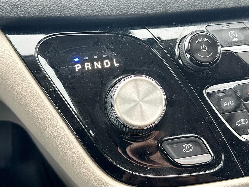 used 2020 Chrysler Pacifica car, priced at $17,477