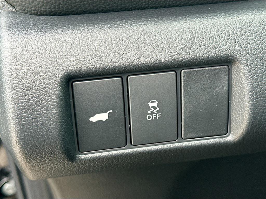 new 2025 Honda Pilot car, priced at $46,339