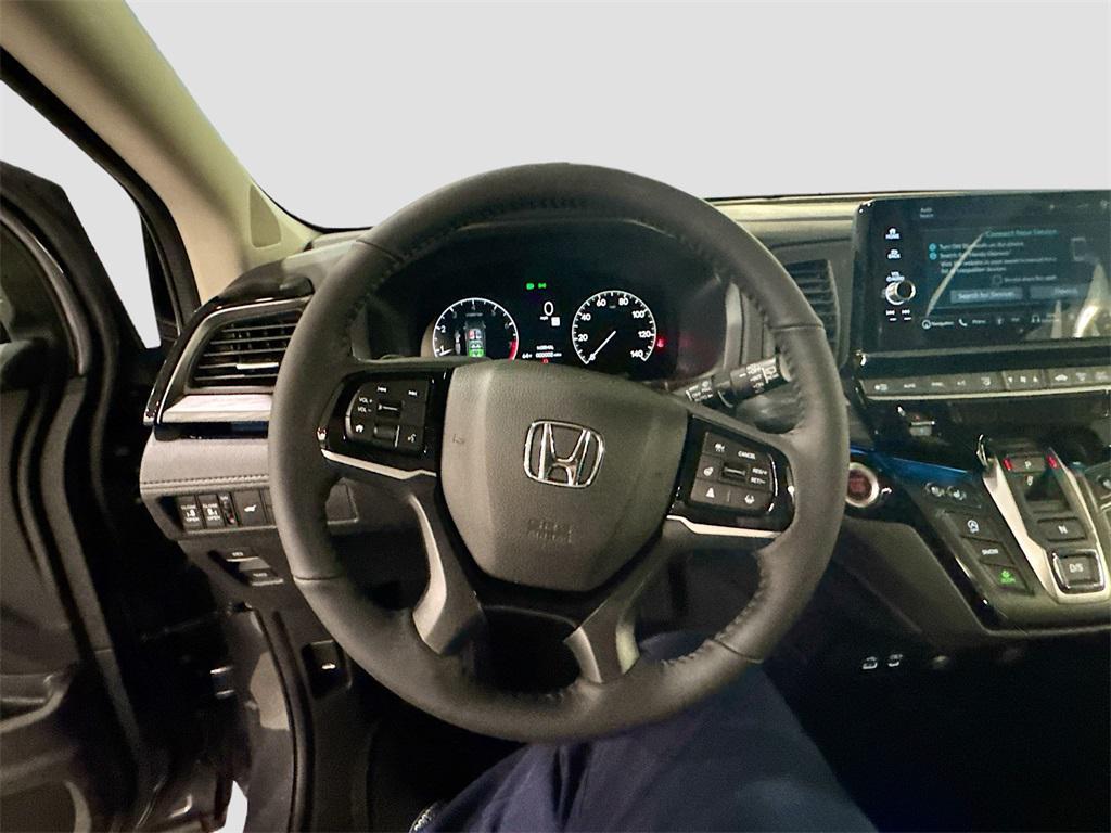 new 2026 Honda Odyssey car, priced at $48,051