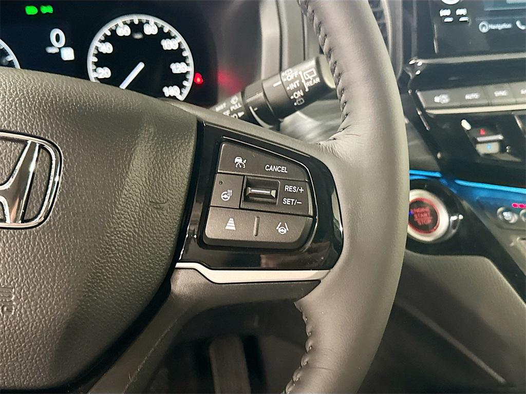 new 2026 Honda Odyssey car, priced at $48,051