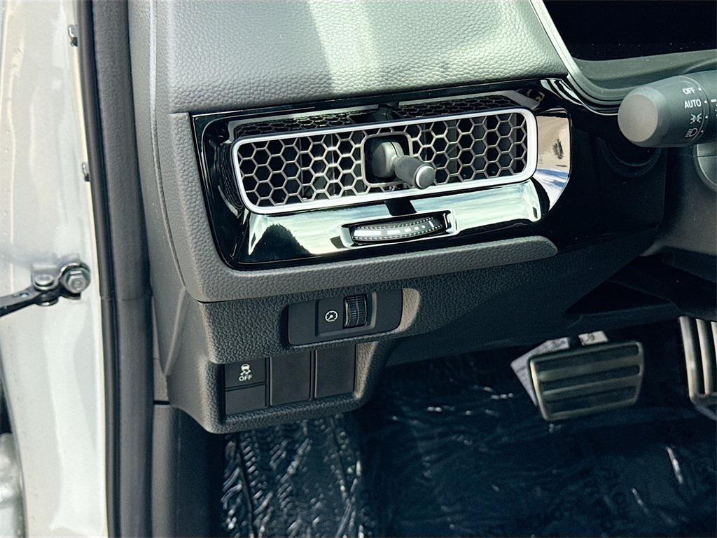 new 2026 Honda Civic Hybrid car, priced at $28,268