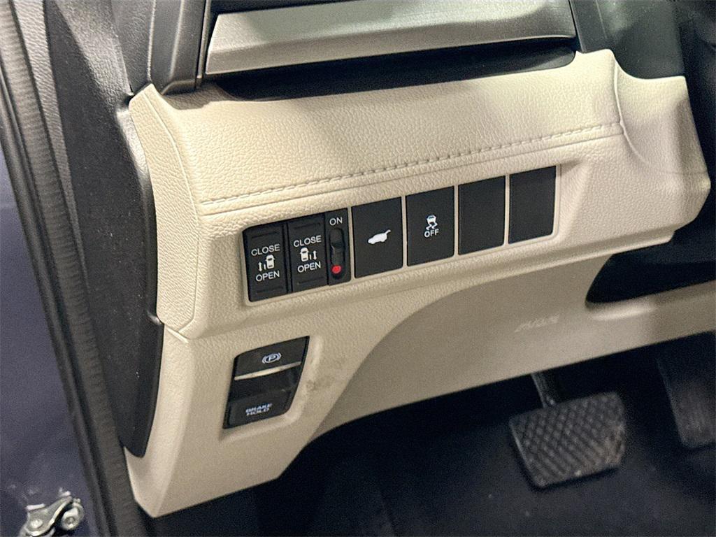 new 2026 Honda Odyssey car, priced at $41,783