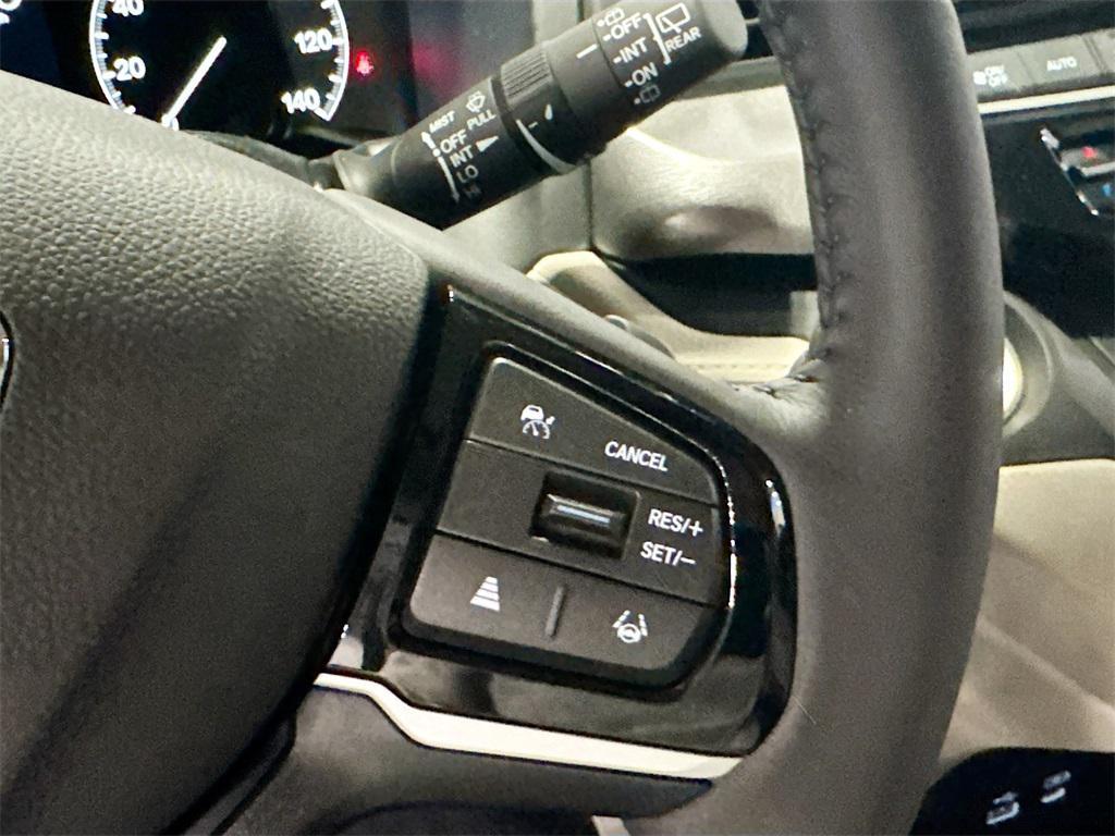 new 2026 Honda Odyssey car, priced at $41,783