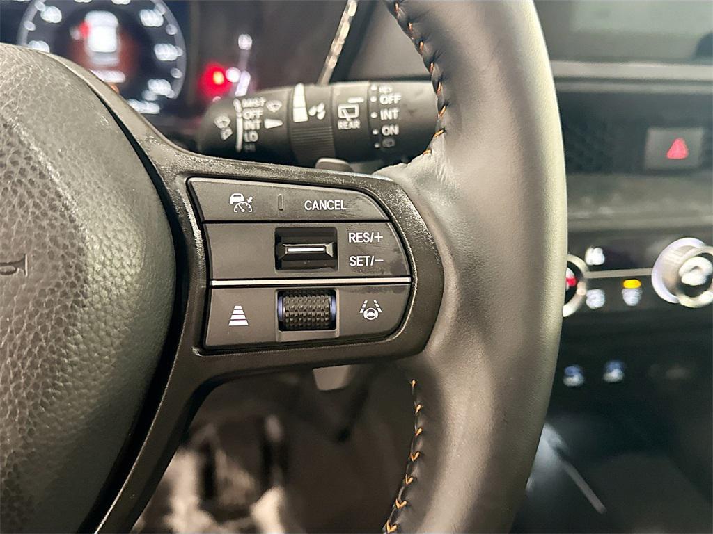 new 2026 Honda CR-V Hybrid car, priced at $39,115