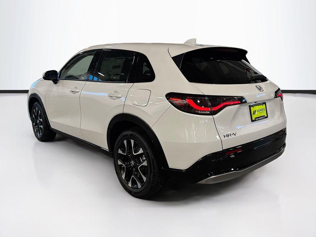 new 2027 Honda HR-V car, priced at $32,731