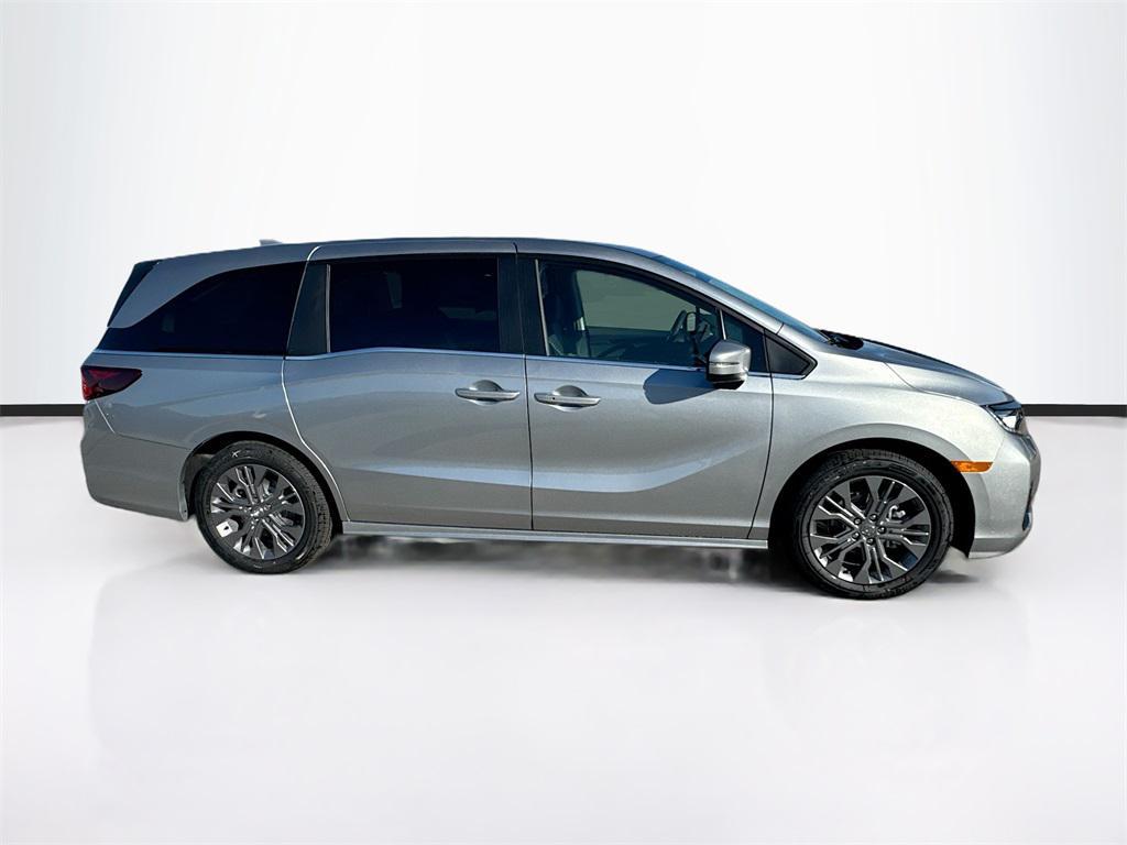 new 2026 Honda Odyssey car, priced at $44,433
