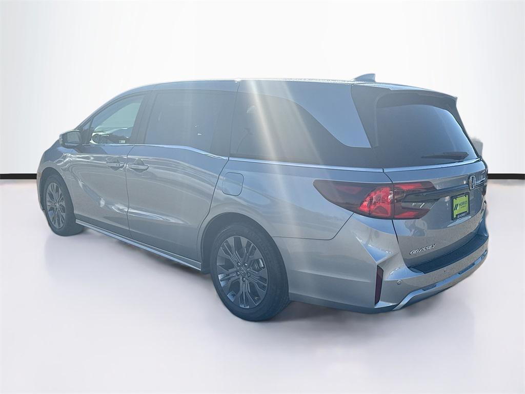 new 2026 Honda Odyssey car, priced at $44,433