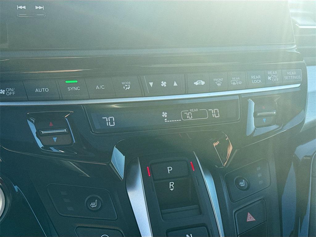 new 2026 Honda Odyssey car, priced at $44,433