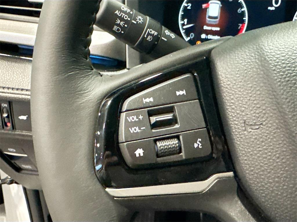 new 2026 Honda Odyssey car, priced at $45,632