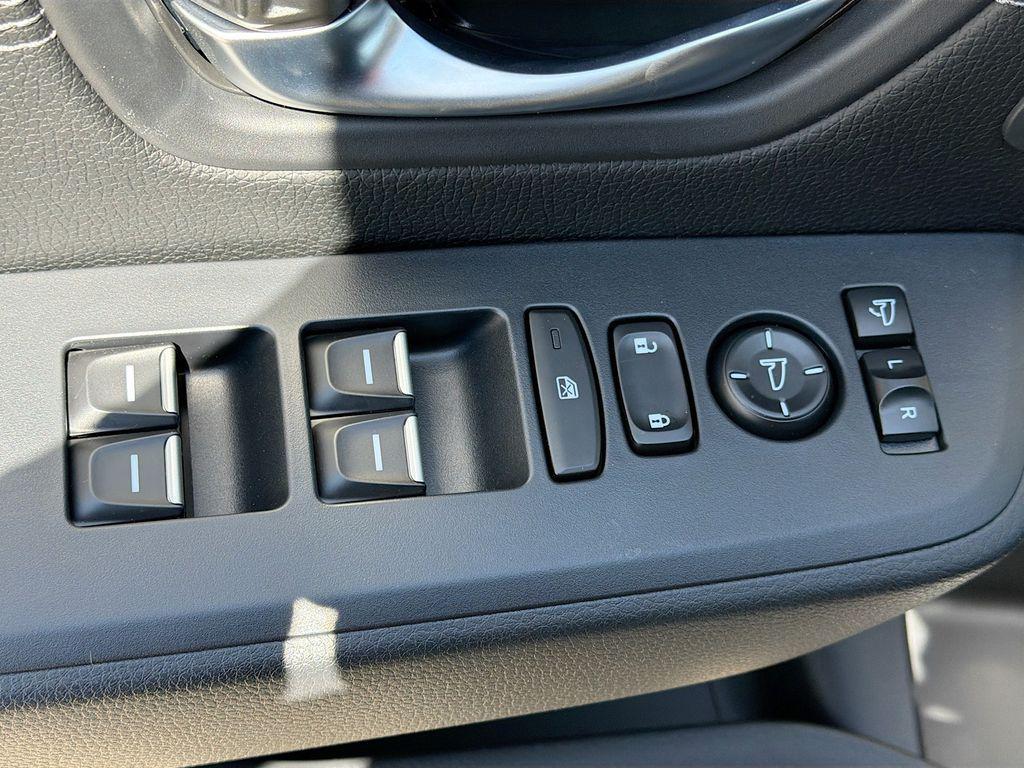 new 2026 Honda Pilot car, priced at $50,044