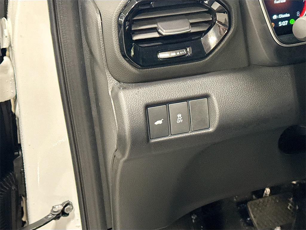 new 2025 Honda Pilot car, priced at $45,303