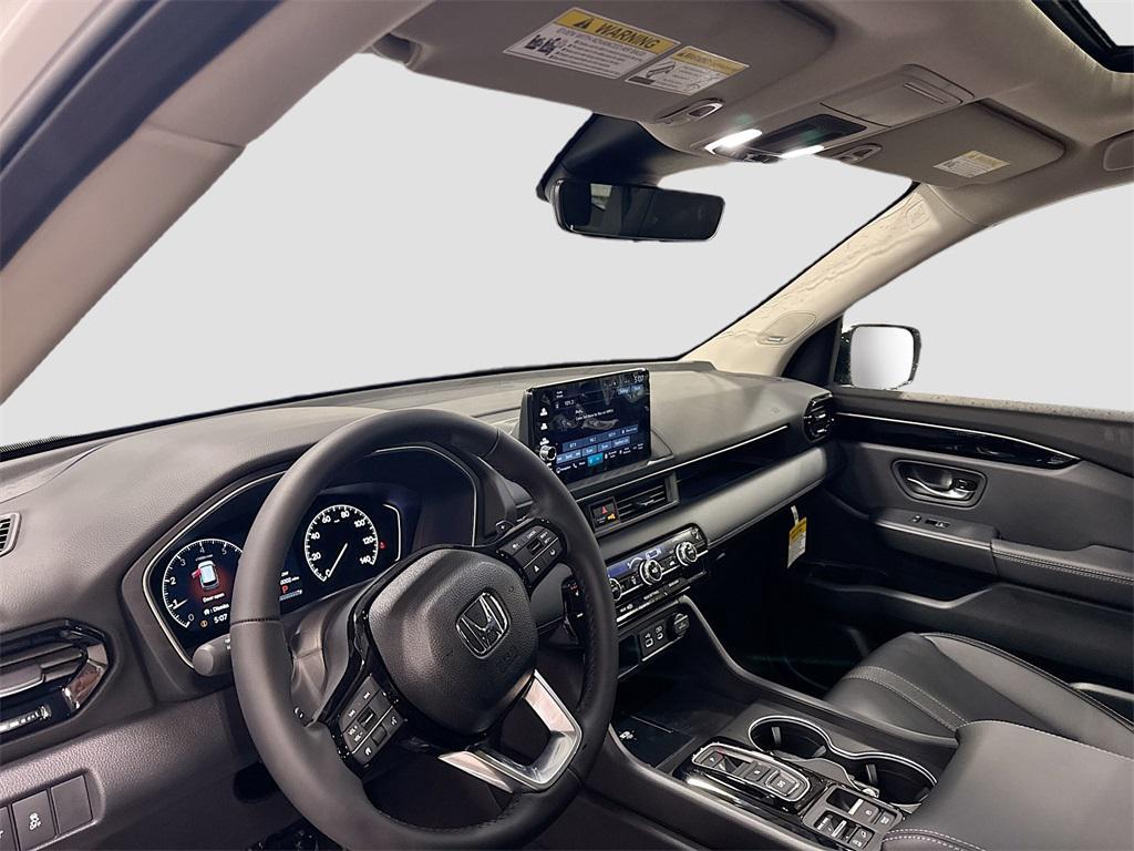 new 2025 Honda Pilot car, priced at $45,303